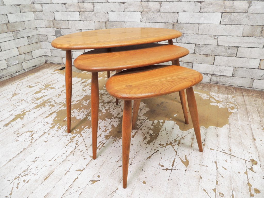 アーコール Ercol ネストテーブル Nest Of Tables エルム材 ペブルテーブル トリオテーブル 入れ子式 美品 ●