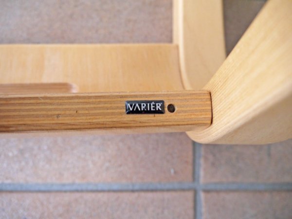 ストッケ STOKKE ヴァリエール VARIER バリアブル Variable バランスチェア 学習椅子 姿勢矯正 ベージュ ノルウェー ◇