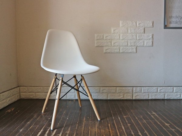 ハーマンミラー Herman Miller サイドシェルチェア ポリプロピレン製シェル デュエルレッグ ホワイト C&R イームズ ミッドセンチュリー ◎