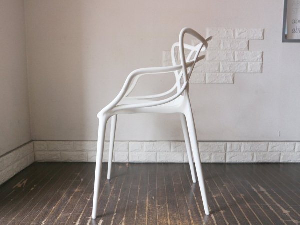 カルテル Kartell マスターズチェア Masters chair フィリップ ・ スタルク Philippe Starck スタッキングチェア ホワイト ◎