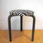 アルテック Artek スツール60 Stool60 3本脚 ブラック ゼブラ生地 2012年 アルヴァ・アアルト Alvar Aalto デザイン フィンランド 北欧家具 希少 ★