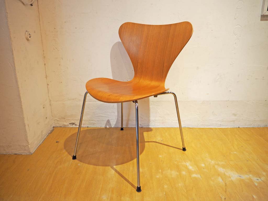 フリッツ ハンセン Fritz Hansen 正規品 セブンチェア SEVEN オーク材 1989年 ナチュラルウッド アルネ・ヤコブセン ★