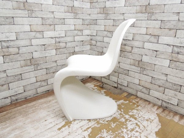 ヴィトラ vitra パントンチェア Panton Chair ホワイト ヴェルナー・パントン Panton スタッキングチェア ミッドセンチュリー スペースエイジ ●