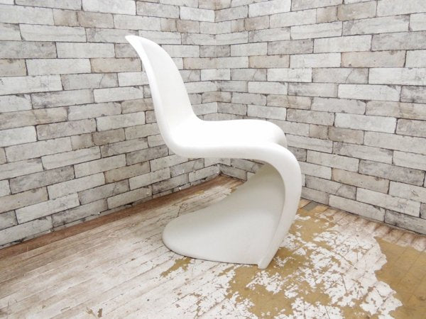 ヴィトラ vitra パントンチェア Panton Chair ホワイト ヴェルナー・パントン Panton スタッキングチェア ミッドセンチュリー スペースエイジ ●