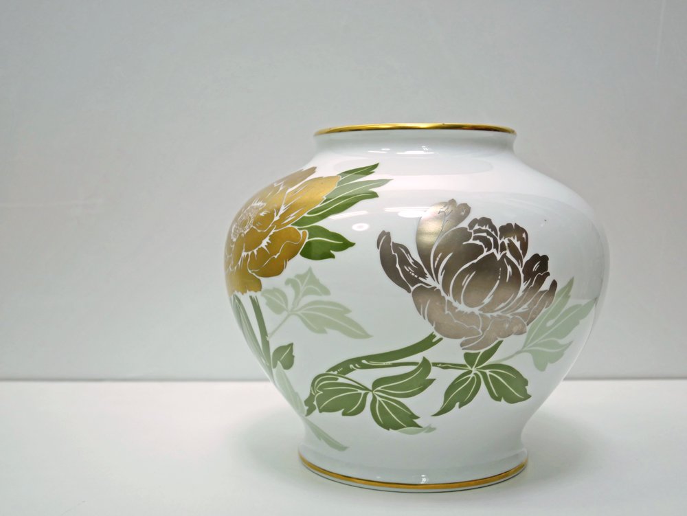大倉陶園 OKURA 金銀彩牡丹 花瓶 フラワーベース 花器 壺 白磁 ●