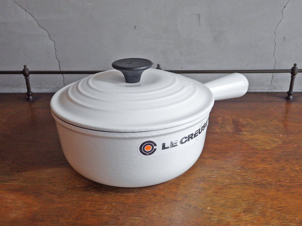 ルクルーゼ LE CREUSET ソースパン 片手鍋 ホワイト フランス製 1L ♪