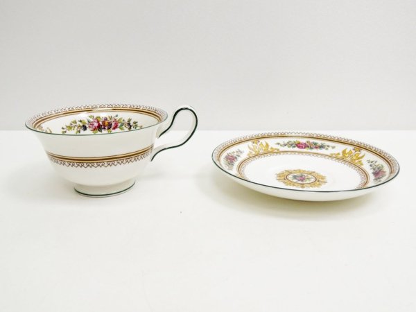 ウェッジウッド WEDGWOOD コロンビア COLUMBIA エナメル ENAMELLED カップ＆ソーサー C/S 白磁 ボーンチャイナ BONE CHINA 英国食器 A ●