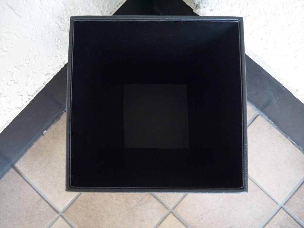 カッシーナイクスシー Cassina IXC. オリジナル レザー ダストボックス ブラック ゴミ箱 フラワーベース モダンデザイン 美品 ◇