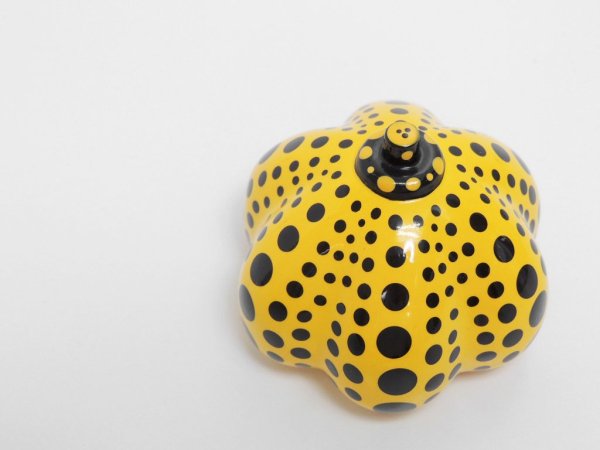 草間彌生 YAYOI KUSAMA パンプキン Pumpkin オブジェ ペーパーウェイト イエロー 水玉 ドット かぼちゃ 箱付 廃番品 ●