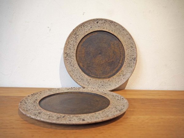 若狭 祐介 白砂×枯金釉 径26cm リム皿 プレート 2枚セット 陶器 現代作家 ★