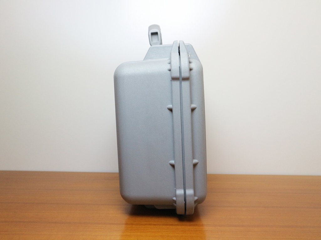 ペリカン Pelican ペリカンケース Pelican case 1400 プロテクターケース ハードケース グレー 防水 防塵 耐衝撃 ◎