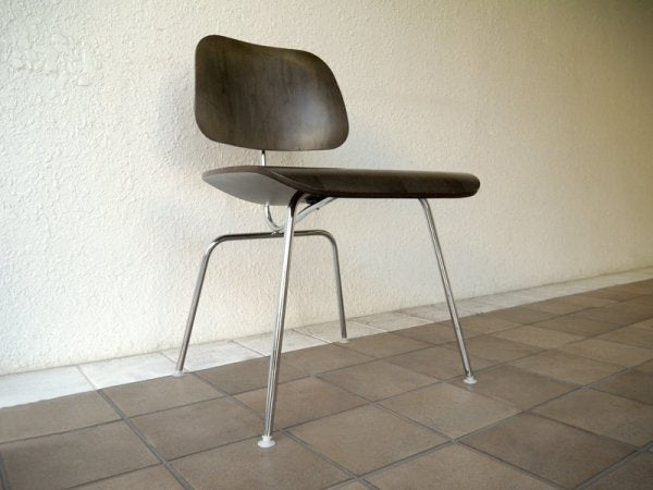 ハーマンミラー HermanMiller イームズ プライウッド ダイニングチェア メタル DCM 2010年製 希少 廃盤色 C&R. Eames 名作チェア ミッドセンチュリーモダン ◇