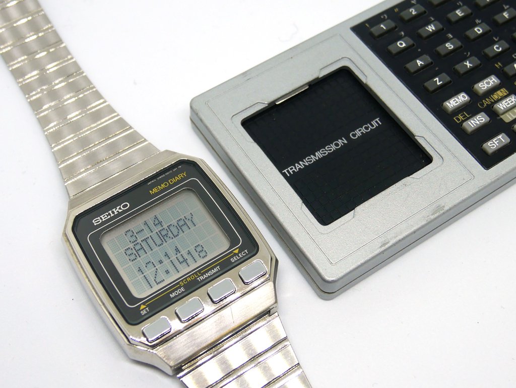 セイコー SEIKO UC-2001 & UC-2100 腕コン＆キーボード 1984年発売 腕時計 リストコンピューター DATAGRAPH2001 海外版UC-2000 ハイテクウォッチ ●