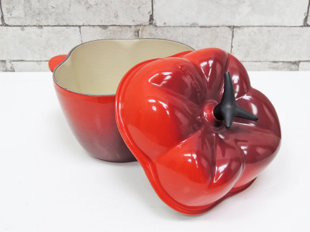 ルクルーゼ LECREUSET ココット 鋳物ホーロー ピーマン チェリーレッド 2L ●