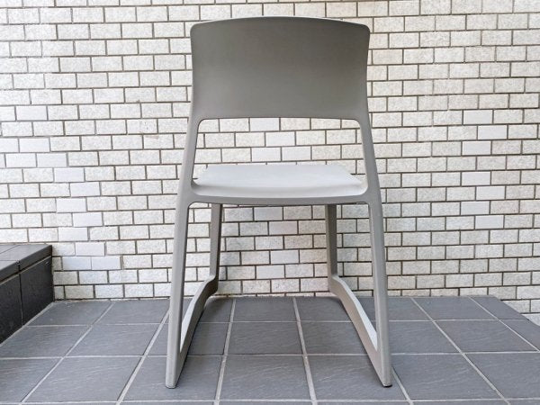 ヴィトラ Vitra ティプトン Tipton スタッキングチェア チルト機能 ロッキングチェア バサルト B ■