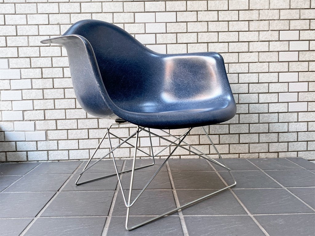 ハーマンミラー Herman Miller アームシェルチェア LAR 現行FRP製 キャッツクレイドル ラウンジベース ネイビー C&R イームズ ミッドセンチュリー ■