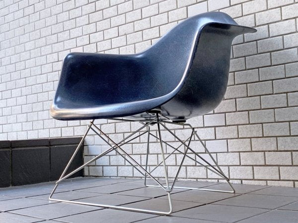 ハーマンミラー Herman Miller アームシェルチェア LAR 現行FRP製 キャッツクレイドル ラウンジベース ネイビー C&R イームズ ミッドセンチュリー ■