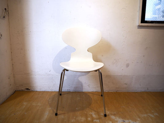 フリッツハンセン Fritz Hansen アントチェア ANT CHAIR アルネ ヤコブセン ラッカー ホワイト 4本脚 アリンコチェア デンマーク ★