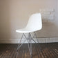 ハーマンミラー HermanMiller × ヴィトラ vitra. Wネーム C&R.イームズ Charles & Ray Eames サイドシェルチェア ホワイト エッフェルベース DSR B ◎