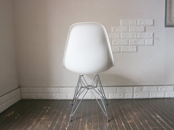 ハーマンミラー HermanMiller × ヴィトラ vitra. Wネーム C&R.イームズ Charles & Ray Eames サイドシェルチェア ホワイト エッフェルベース DSR A ◎