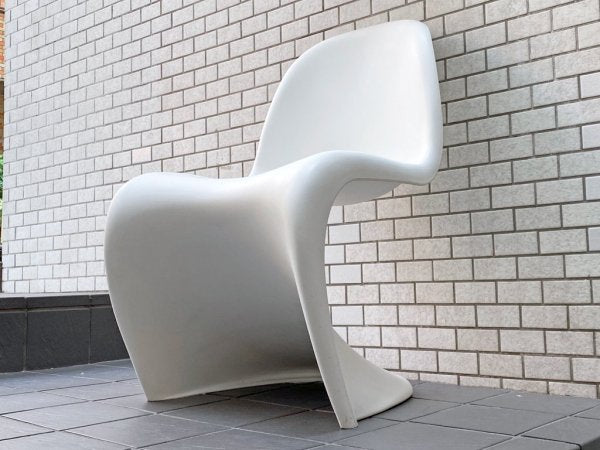 ヴィトラ vitra パントンチェア Panton Chair ホワイト ヴェルナー・パントン Panton スタッキングチェア スペースエイジ ミッドセンチュリー ■