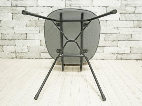 グラフ graf プランクトンチェア Plankton chair ダイニングチェア ポルトグレー チーク材 スチール脚 ファブリックシート インダストリアルデザイン ●