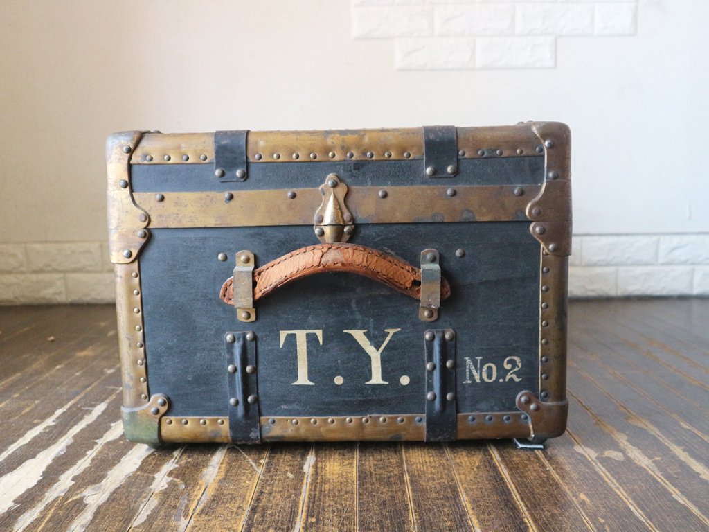 ビンテージ トランク Vintage trunk トランクケース アンティーク 店舗什器 ディスプレイ ◎