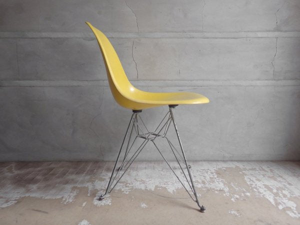 ハーマンミラー Herman Miller サイドシェルチェア 2ndビンテージ FRP製 イエロー エッフェルベース 
C&R イームズ ミッドセンチュリー ♪