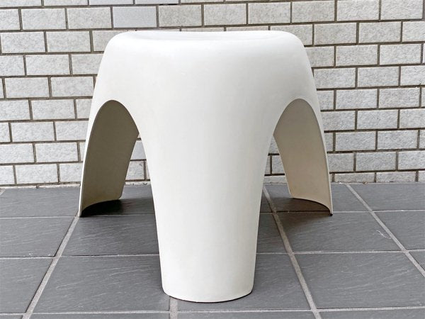 ヴィトラ Vitra エレファントスツール Elephant Stool ポリプロピレン製 ホワイト 柳宗理 ミッドセンチュリー MoMA 永久収蔵品 ■