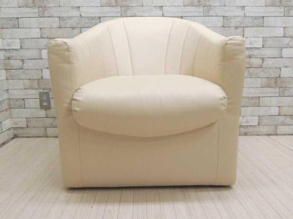 マルタファニチャー MARTA Furniture PVCレザー 一人掛け ソファ ホワイト モダンデザイン ●