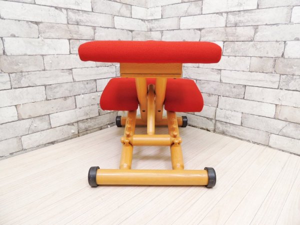 ストッケ STOKKE ヴァリエール VARIER マルチバランス MULTI レッド ジュニア用アタッチメント付き ノルウェー ●