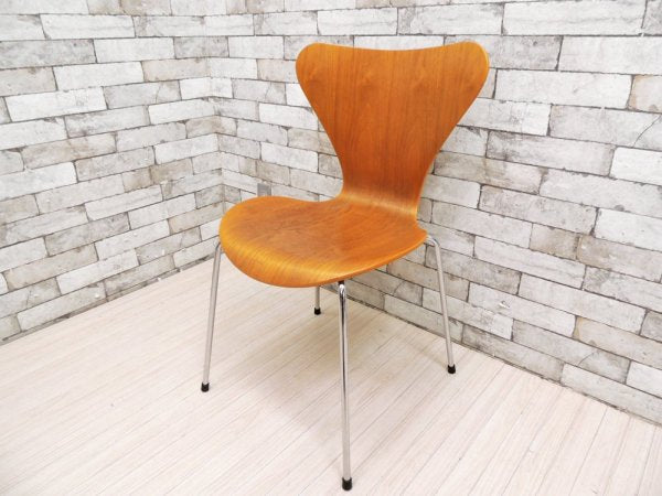 フリッツハンセン Fritz Hansen セブンチェア ナッツナチュラル アルネ・ヤコブセン Arne Jacobsen 廃番カラー デンマーク 北欧家具 B ●