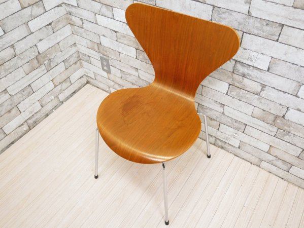 フリッツハンセン Fritz Hansen セブンチェア ナッツナチュラル アルネ・ヤコブセン Arne Jacobsen 廃番カラー デンマーク 北欧家具 C ●