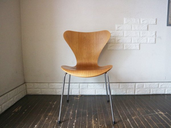 フリッツハンセン Fritz Hansen セブンチェア Seven Chair アルネヤコブセン Arne Jacobsen ナッツ ナチュラル 廃盤カラー デザイナーズ B ◎