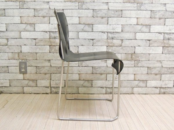 カッシーナ Cassina ixc インターデコール Interdecor オリオ チェア OLIO CHAIR ファイバーボード × アルミ ダイニングチェア スタッキングチェア ブラック ●