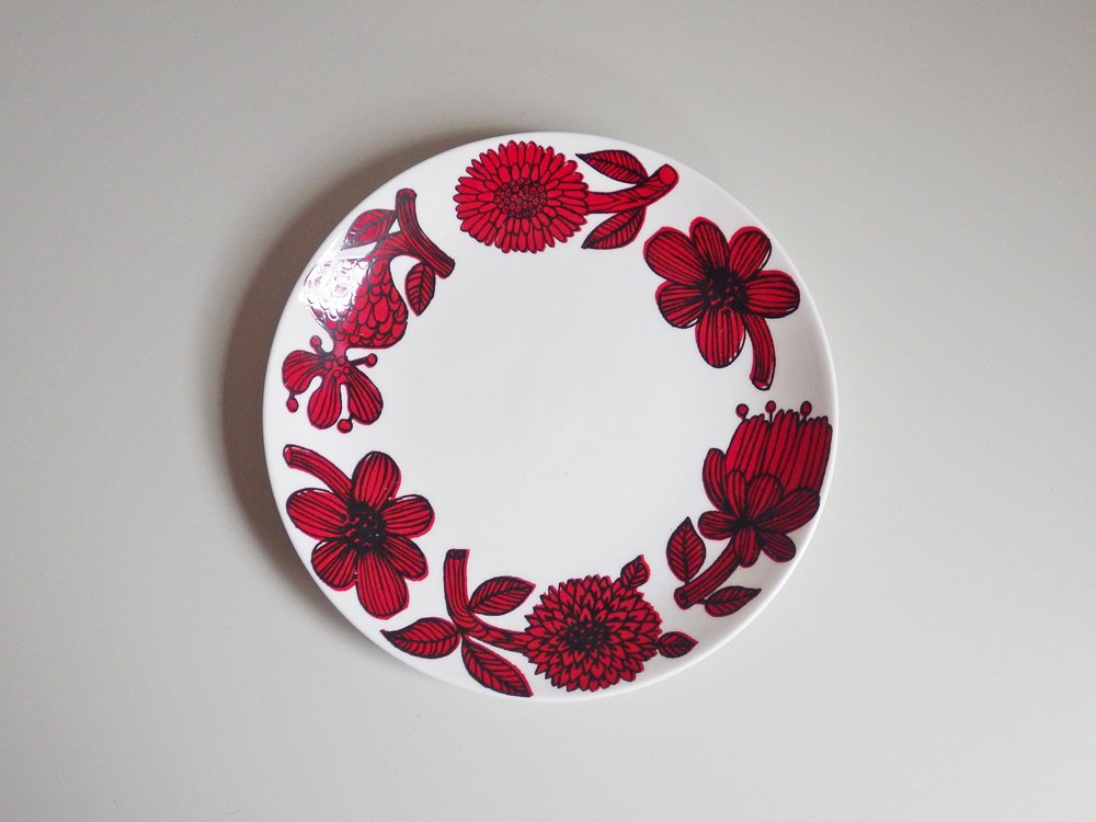 グスタフスベリ Gustavsberg レッドアスター RED ASTER プレート Φ17cm 復刻版 北欧食器 A ♪