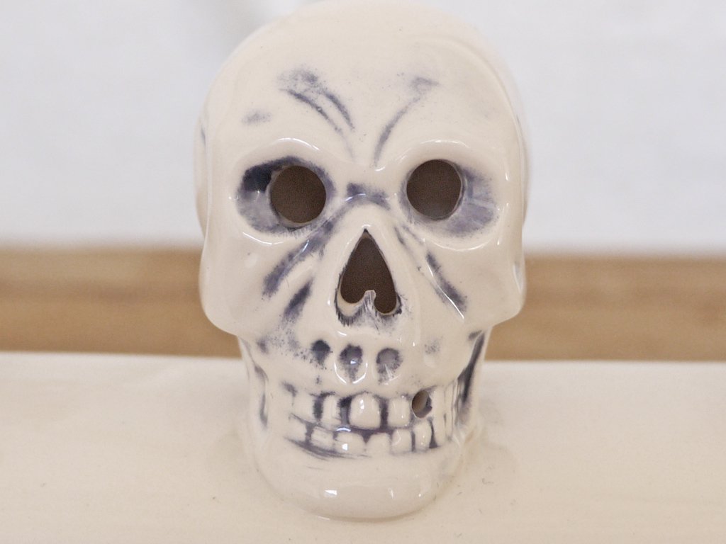 ネイバーフッド NEIGHBORHOOD BOOZE SKULL インセンスチャンバー お香立て 4連スカル 入手困難品 ◇