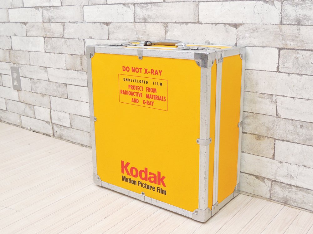 コダック Kodak フィルムキャリングケース ハードトランクケース イエロー 鍵＆フィルムケース付 定価8万円以上 ●