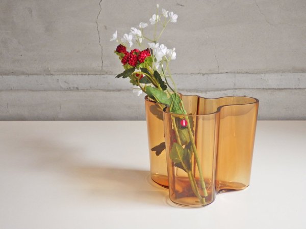 イッタラ iittala アルヴァ アアルト コレクション Alvar Aalto Collection ベース 120mm ブラウン ♪