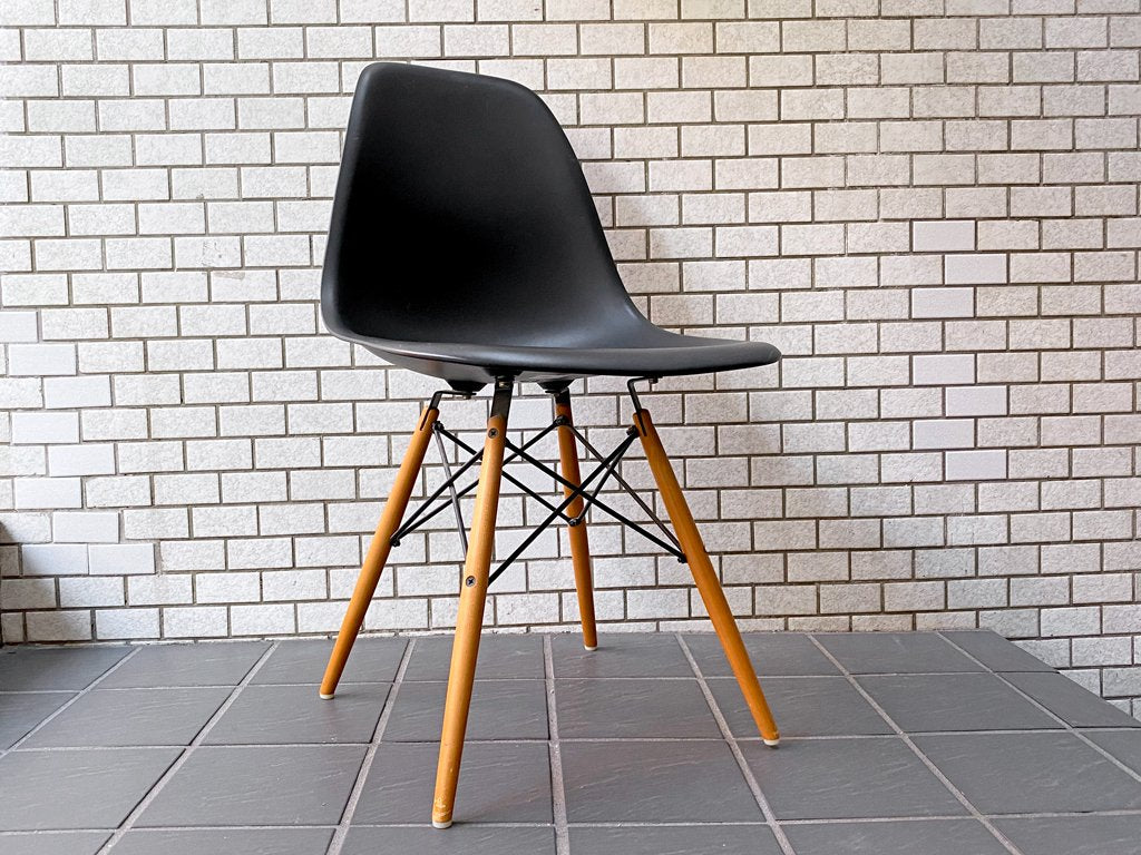 ヴィトラ vitra サイドシェルチェア ドゥエルレッグ DSW ブラック イームズ デザイン ミッドセンチュリー ■