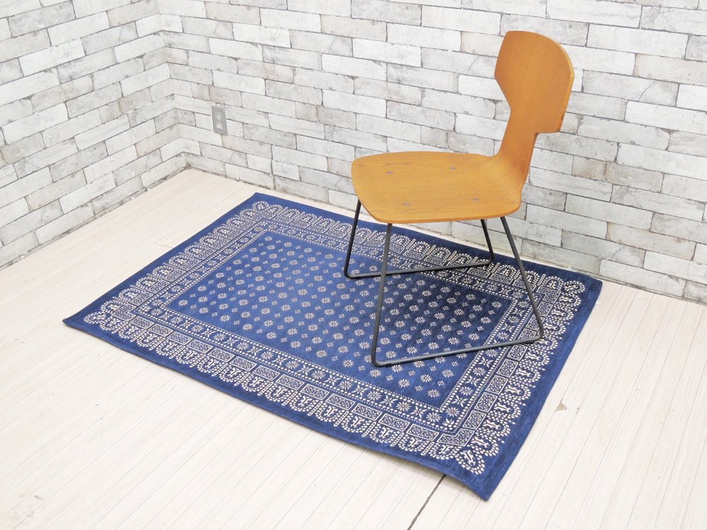 アクメファニチャー ACME Furniture フラワーバンダナラグ Flower Bandanna Rug ブルー 140×100cm ノスタルジックデザイン ●