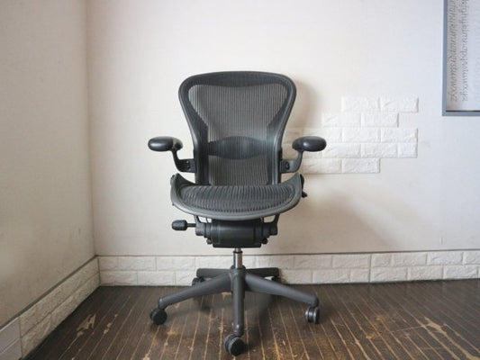 ハーマンミラー Herman Miller アーロンチェア Aeron Chair スタンダード Bサイズ ランバーサポート デスクチェア ◎