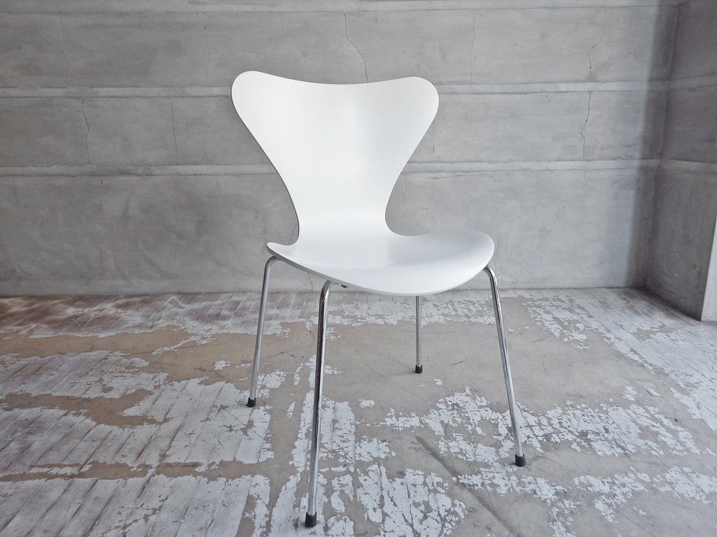 フリッツハンセン Fritz Hansen セブンチェア Seven Chair ホワイトラッカー アルネ・ヤコブセン Arne Jacobsen デンマーク 北欧家具 B ♪