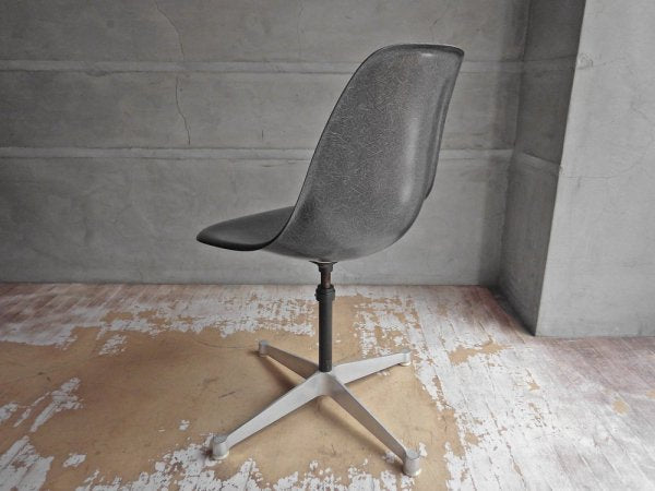 ハーマンミラー Herman Miller サイドシェルチェア 現行FRP製 ブラック ビンテージコントラクトベース イームズ ミッドセンチュリー ♪