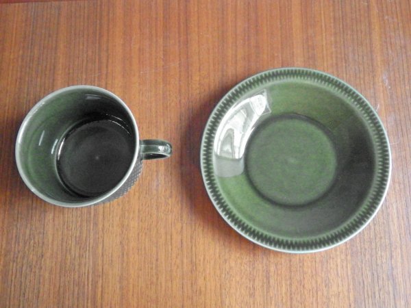 スタヴァンゲルフリント Stavangerflint ブリュネット Brunette グリーン カップ＆ソーサー C&S Kare Berven Fjeldsaa ♪
