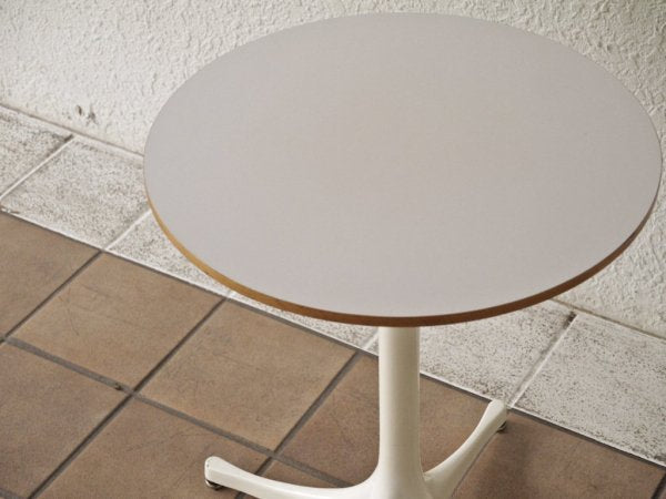 ハーマンミラー Herman Miller ネルソン ペデスタル エンドテーブル NELSON PEDESTAL SIDE TABLE ホワイト ジョージ・ネルソン 定価￥119,900- ◇