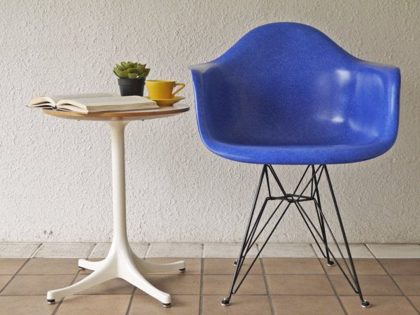 ハーマンミラー Herman Miller ネルソン ペデスタル エンドテーブル NELSON PEDESTAL SIDE TABLE ホワイト ジョージ・ネルソン 定価￥119,900- ◇