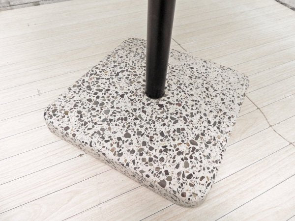 ヘイ HAY テラゾー TERRAZZO TABLE ROUND ラウンドテーブル カフェテーブル Φ70cm チャコール × ホワイト 人工大理石 デンマーク 北欧家具 ●