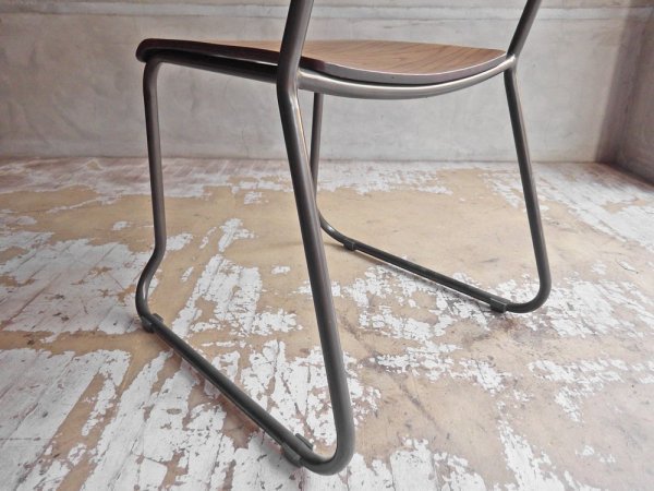 ウニコ unico ラボラ LABORA ダイニングチェア アカシア無垢材 × アイアン インダストリアルスタイル ♪