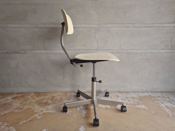 フリッツハンセン Fritz Hansen ケヴィチェア KEVI CHAIR 5本脚 リペイント ホワイト ヨルゲン ラスムセン Jorgen Rasmussen 1992年製 デンマーク  ♪